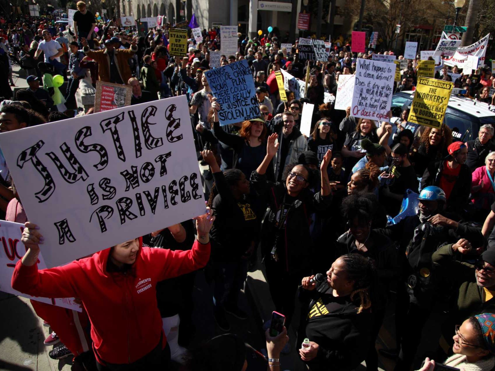 photos-community-honors-mlk-with-marches-through-sacramento-capradio