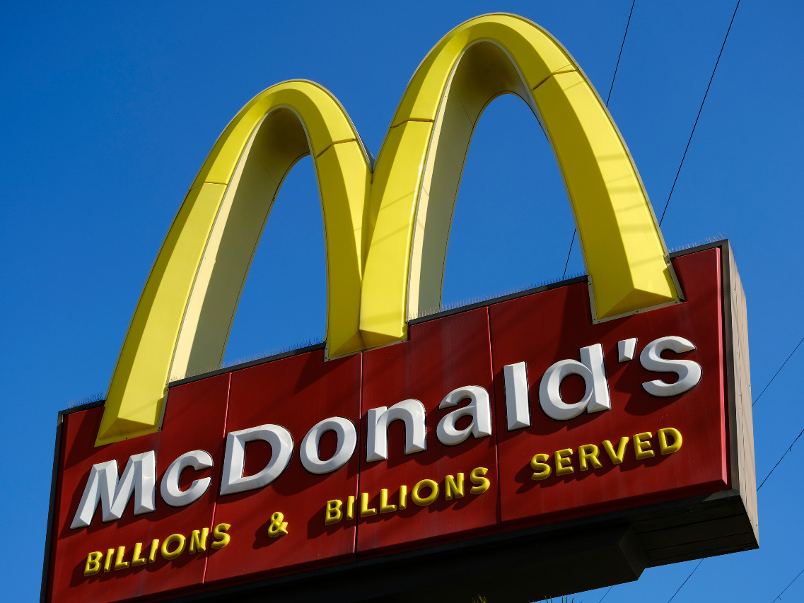 McDonald’s agrees to $26M settlement with California workers - capradio.org