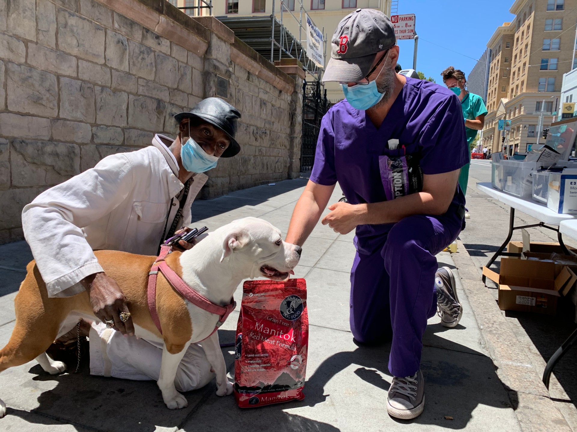 Pets In Need Delivers Medical Aid To Stockton Animals