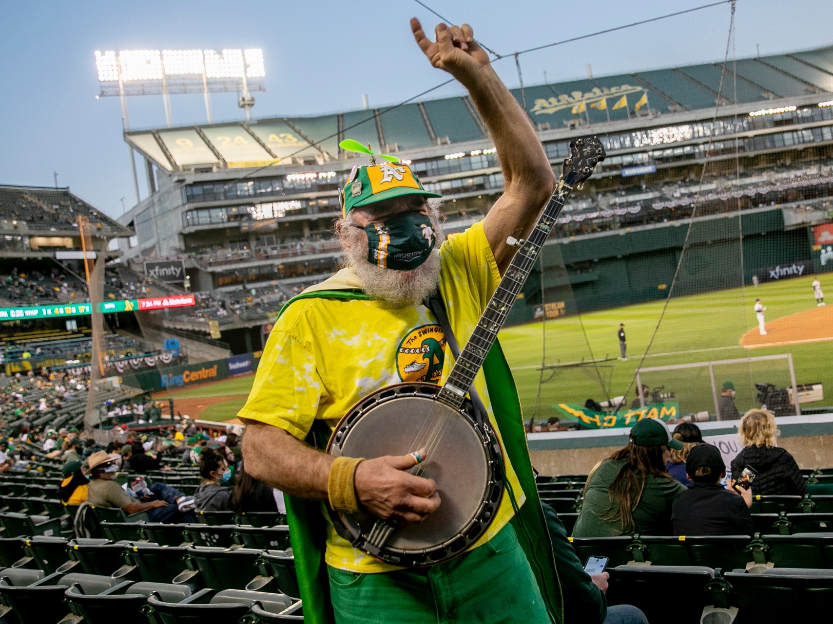 PHOTOS: Fans return to Oakland Coliseum to cheer on A's, Archives