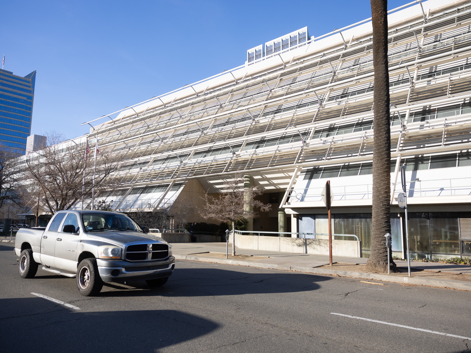 california-announces-plan-to-convert-3-office-buildings-in-downtown