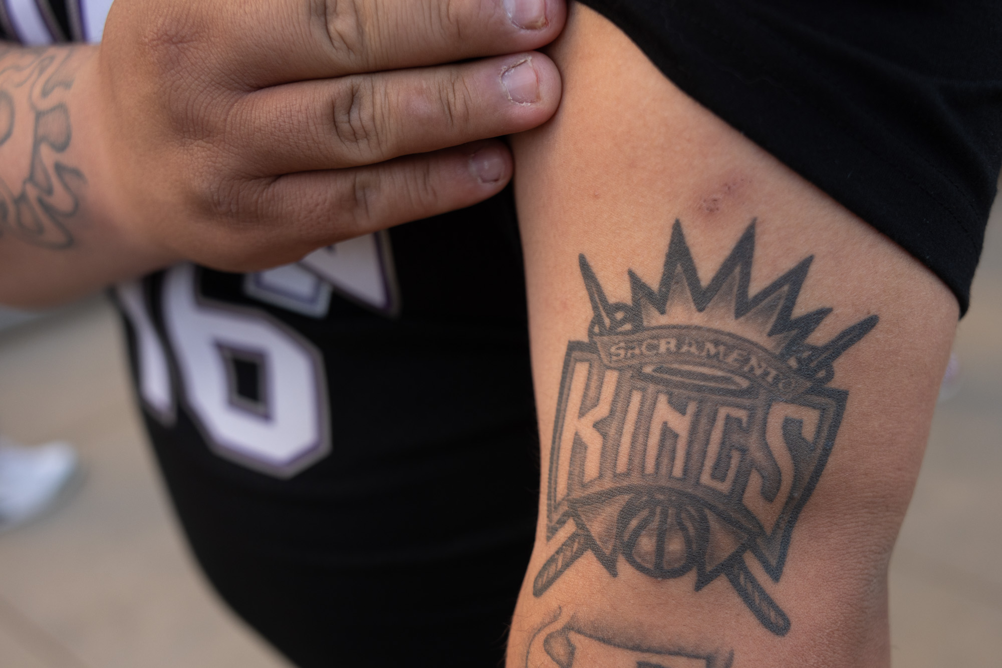 Sacramento Kings Are Giving Away Tattoos Of Their New Logo