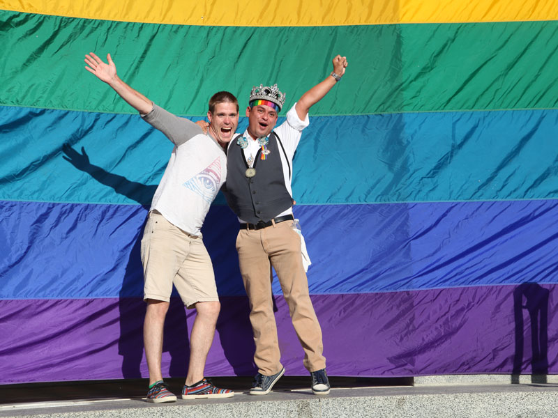 Rick Hodges, defendant in landmark same-sex marriage case, gives reading at  gay wedding in Ohio 